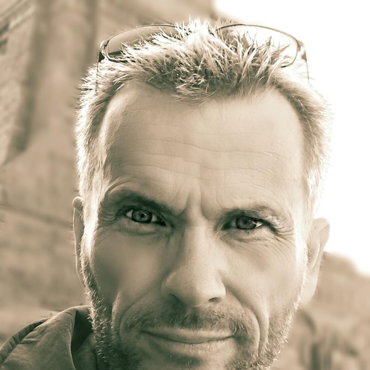 Porträt von Michael Schröder